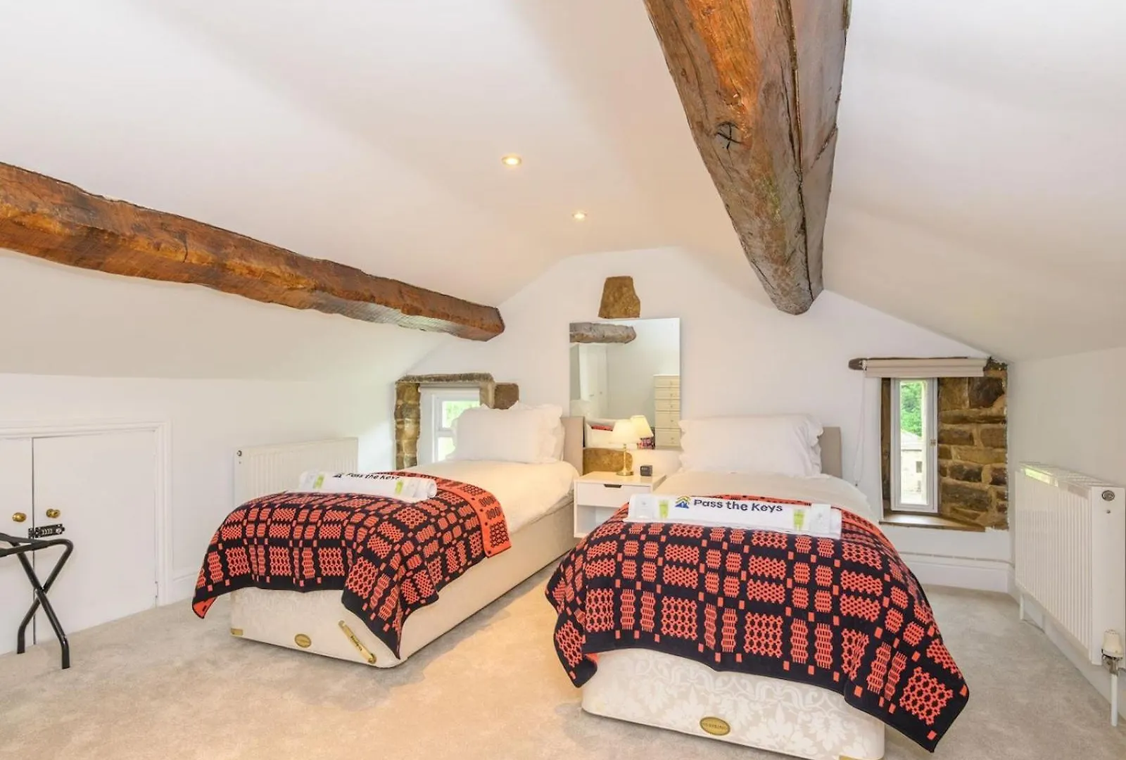 Poplar Farm Retreat - Functions And Events Welcome Pass The Keys Лидс Великобритания